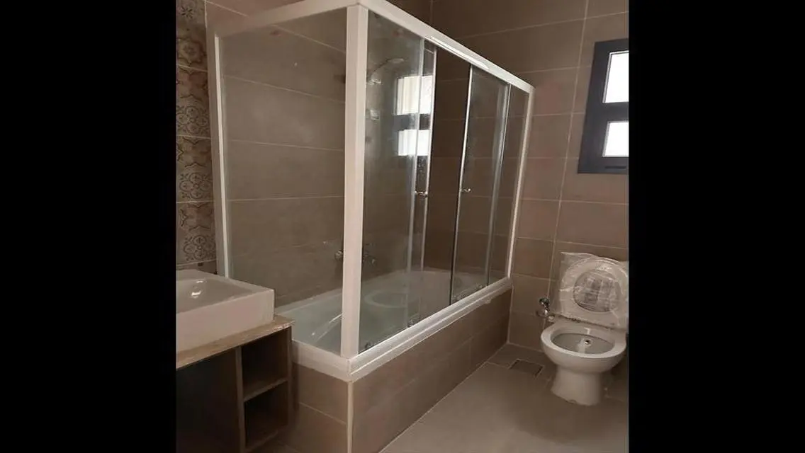 Luxury Apartment for Rent by the Lake