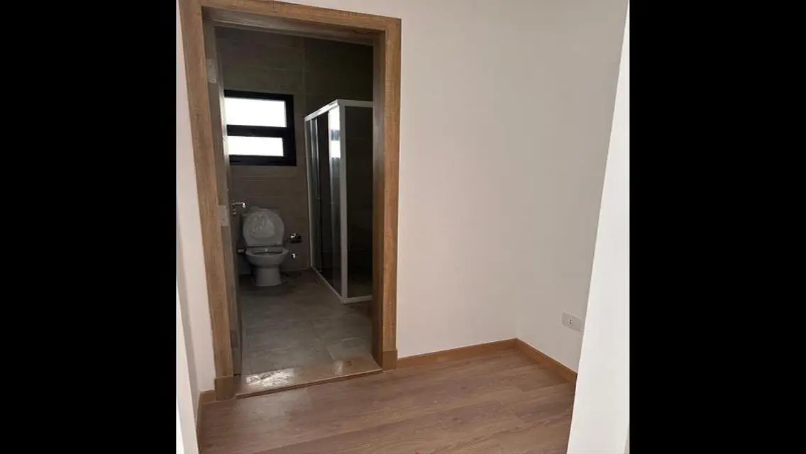 Luxury Apartment for Rent by the Lake