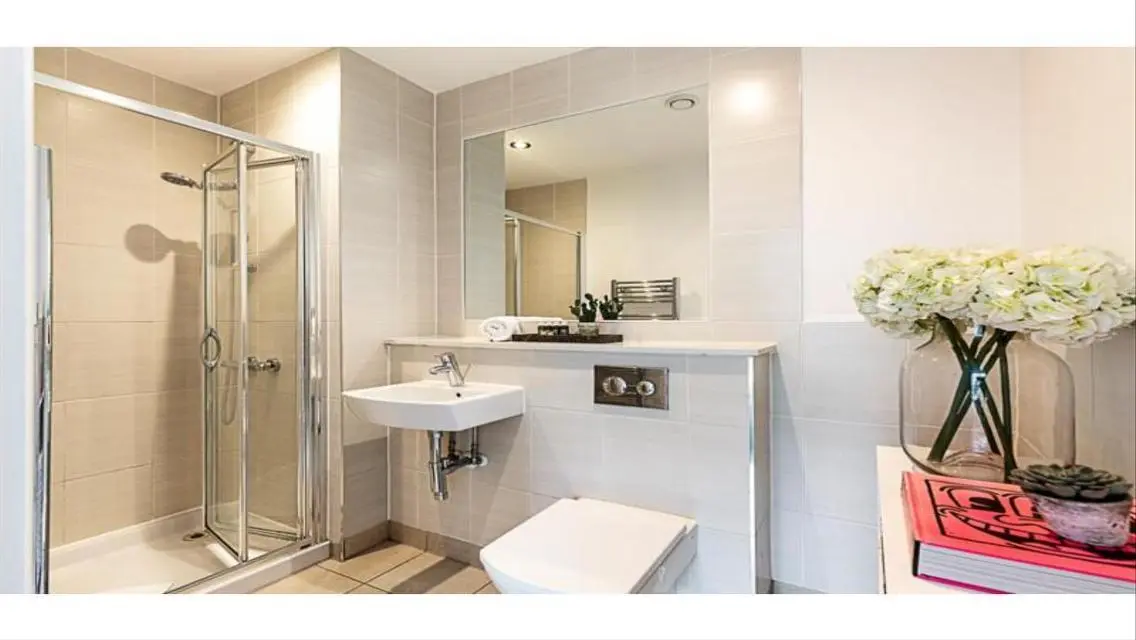 Luxury Villa for Sale with Private Pool and Garden in the Heart of the City