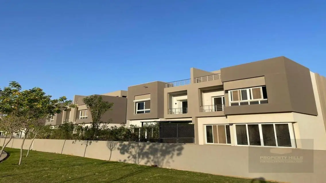 Luxury Mansion for Sale in a Peaceful Area