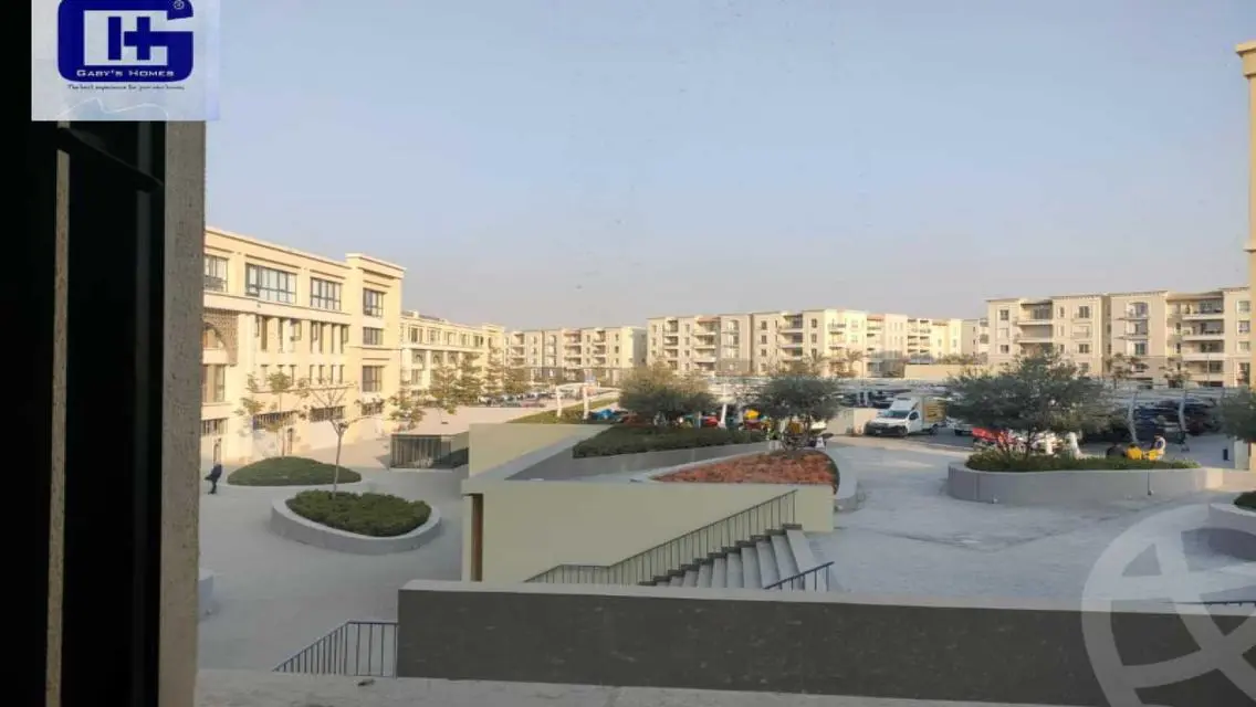 شقة مميزة بمساحة واسعة مع خدمات رائعة