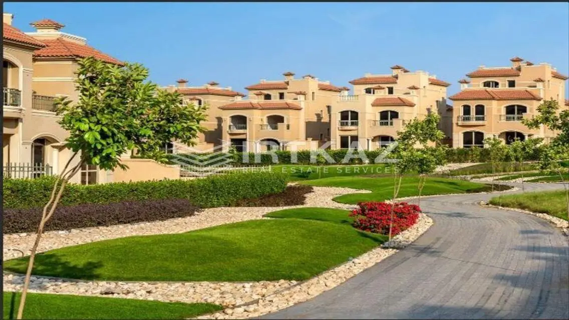 Luxurious Villa with Private Garden and Stunning Views