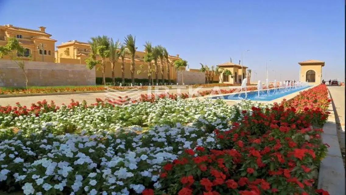Luxurious Villa with Private Garden and Stunning Views