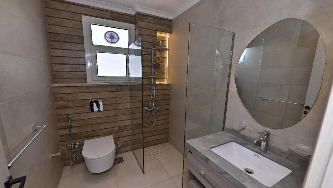 Luxurious Home for Sale with Ample Space in Prime Location