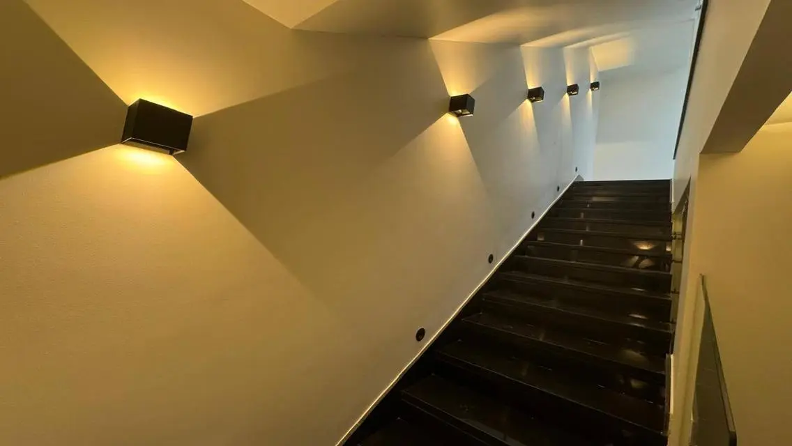 Luxurious Apartment for Sale with Ample Space