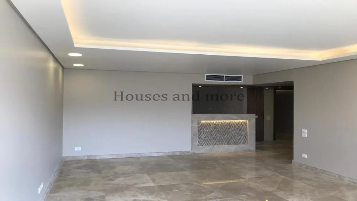 Luxury Villa in New Giza - 19000000 EGP
