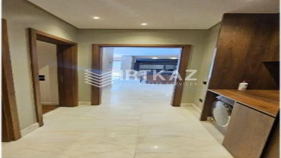 Luxury Apartment with Lake View at an Attractive Price