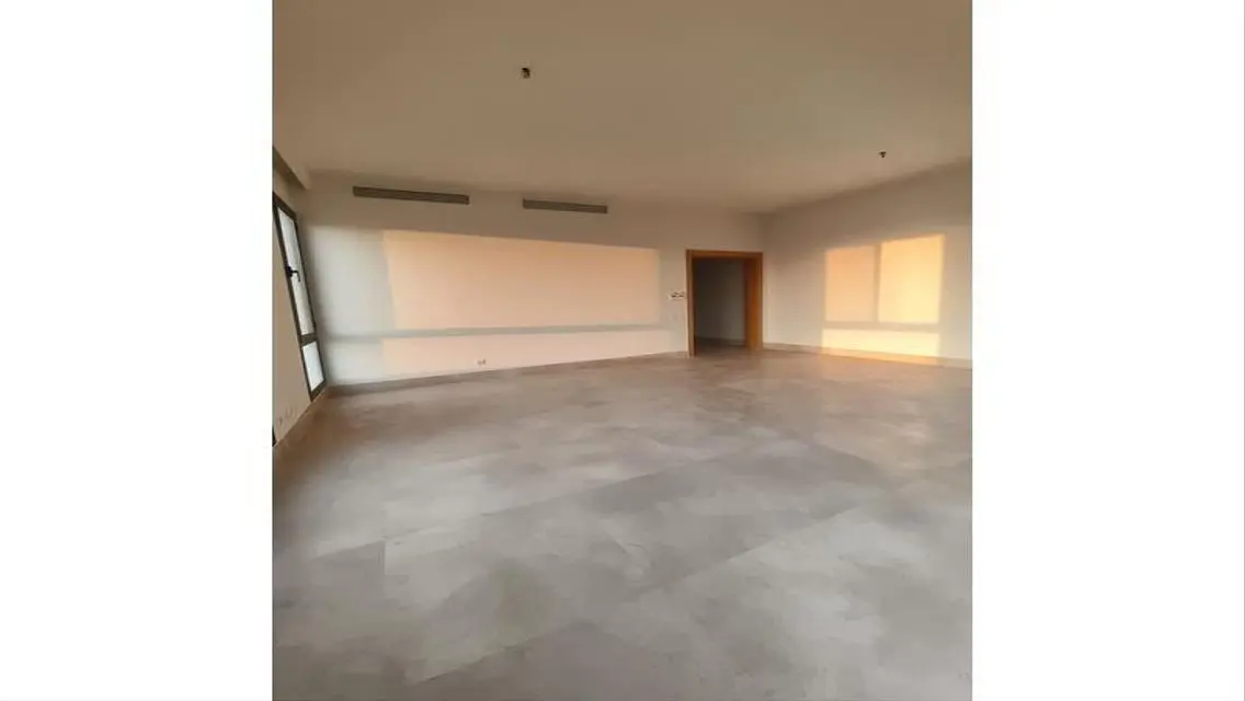 شقة فاخرة للايجار