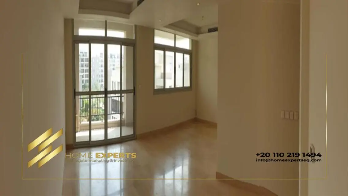 For Sale: Apartment with 2043 square meters