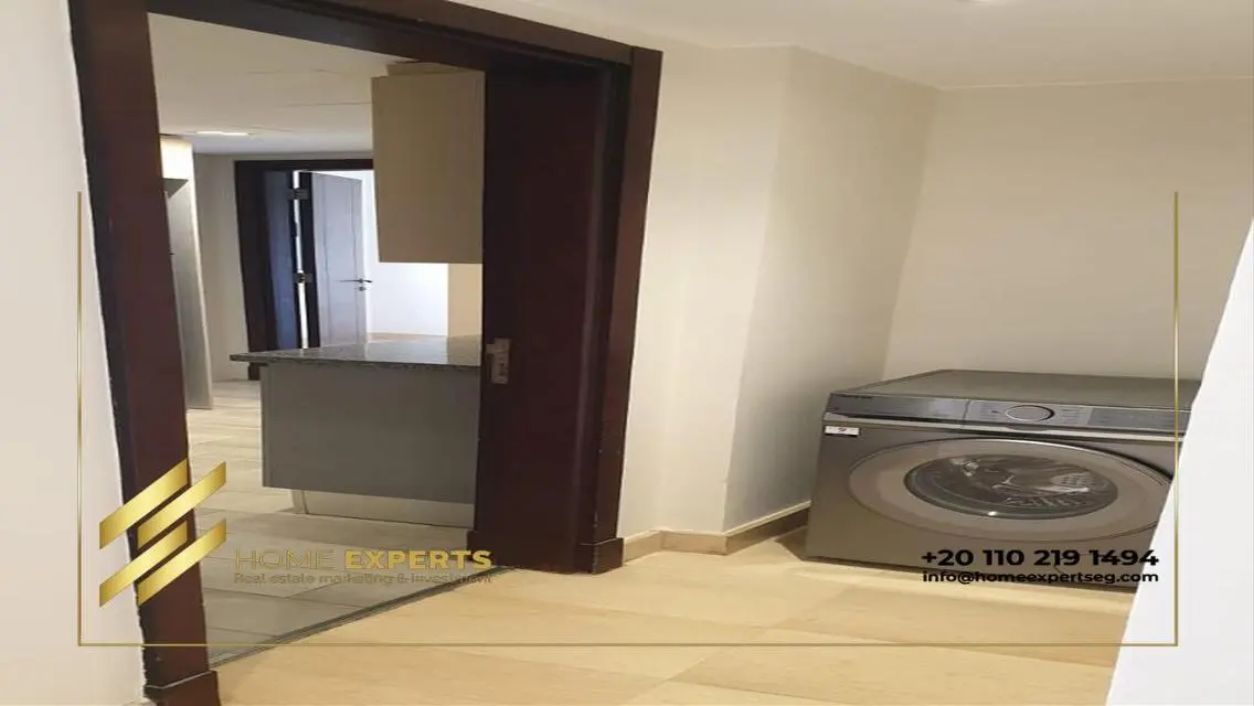 For Sale: Apartment with 2043 square meters