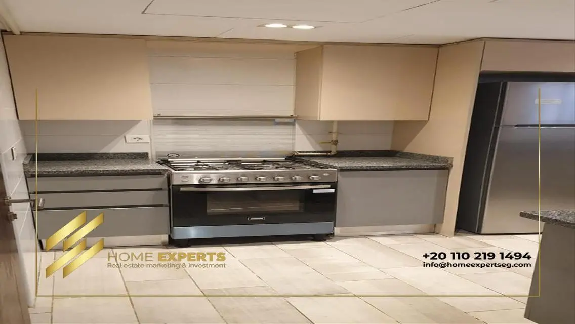 For Sale: Apartment with 2043 square meters