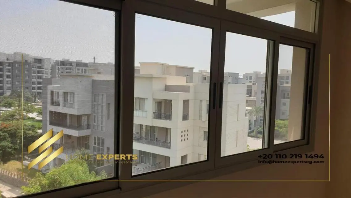 For Sale: Apartment with 2043 square meters