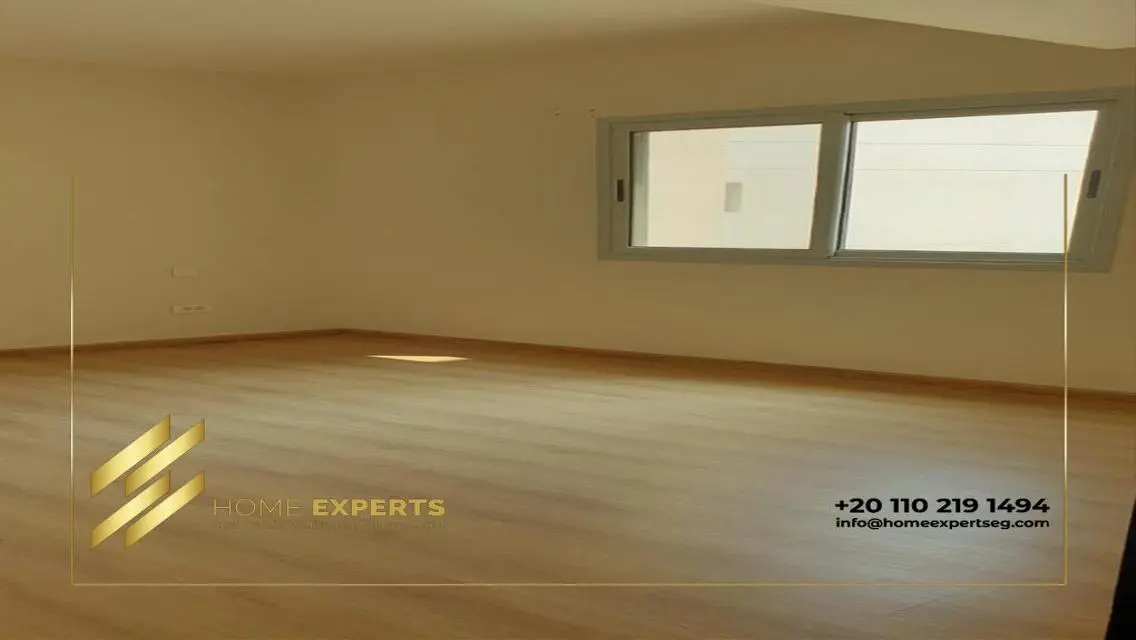 For Sale: Apartment with 2043 square meters