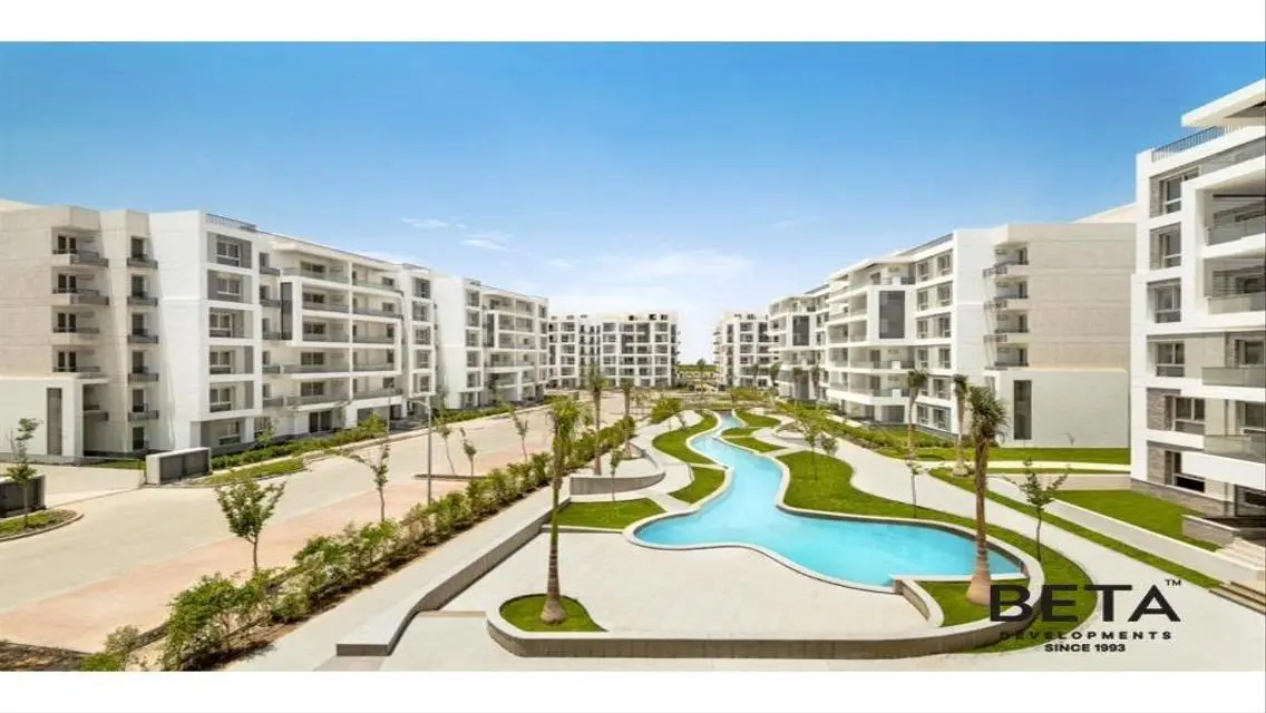 Luxury Apartment in Greens El Mostakbal - 180 sqm