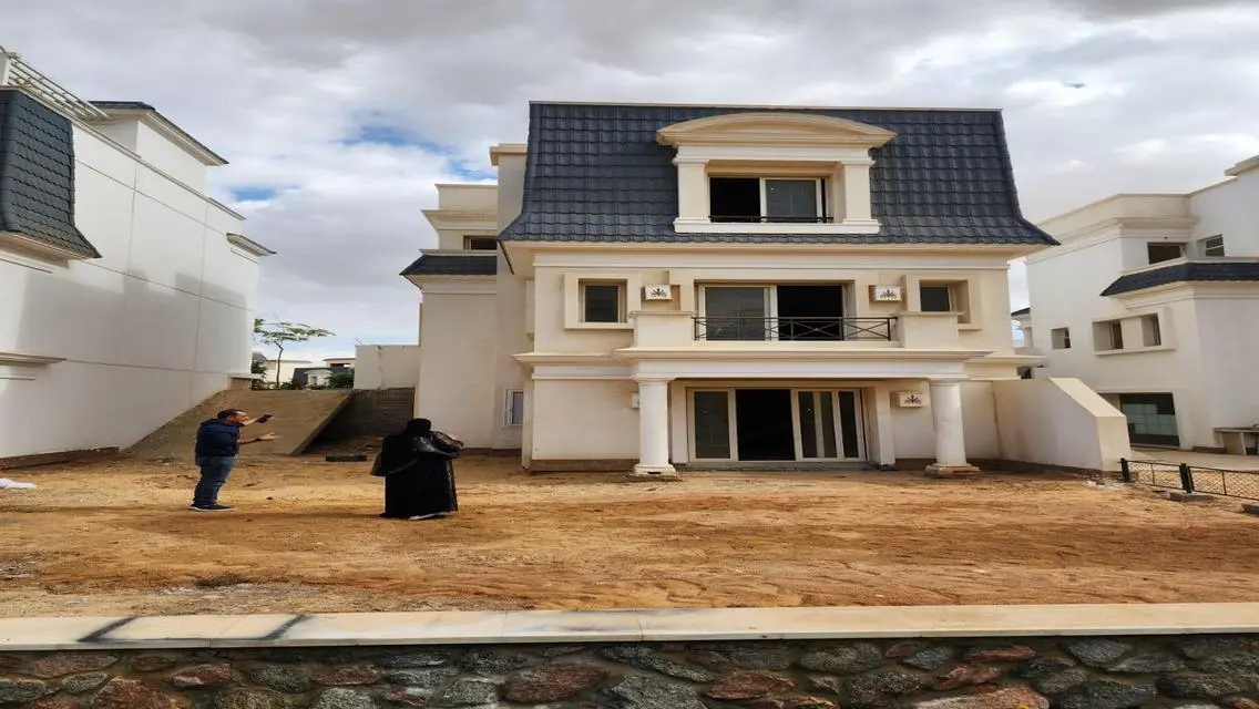 Luxury Villa for Sale with Private Pool and Garden