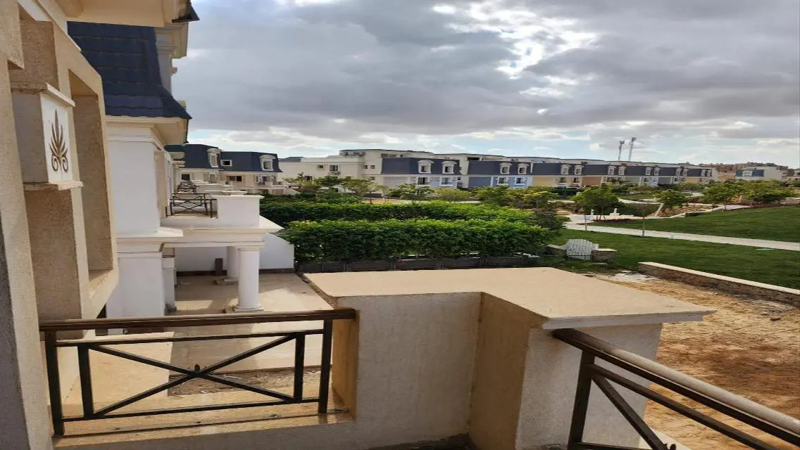 Luxury Villa for Sale with Private Pool and Garden