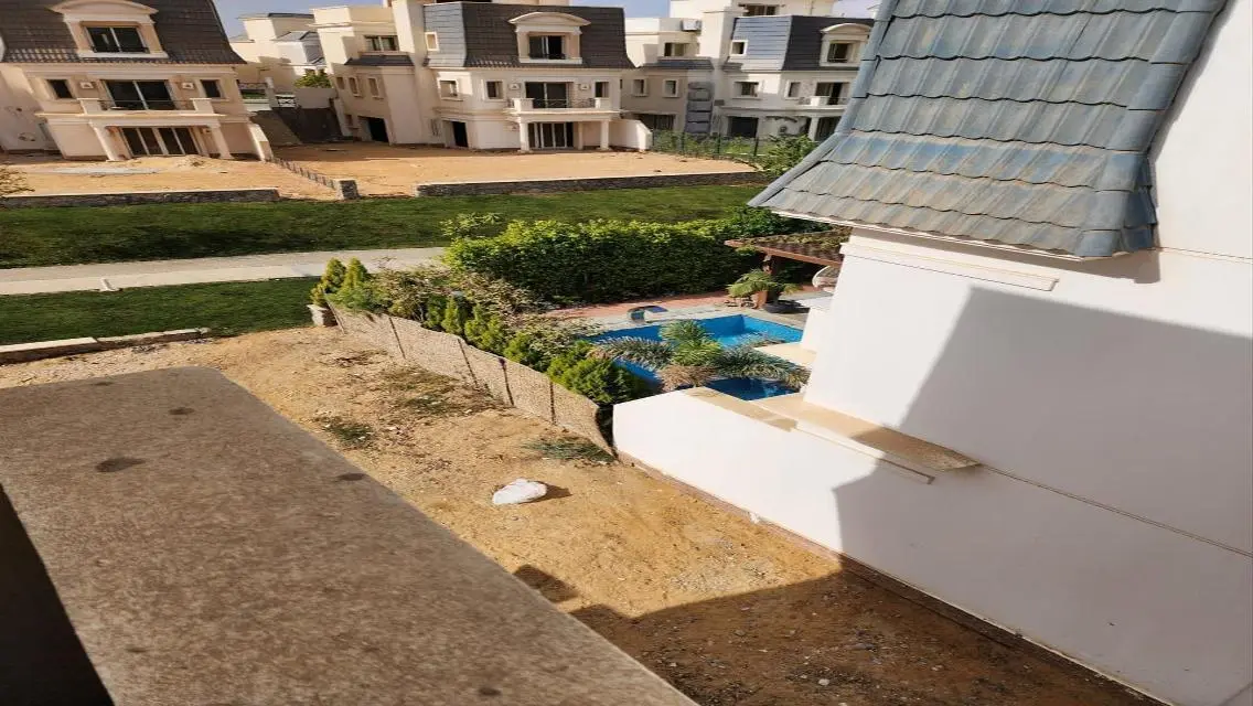 Luxury Villa for Sale with Private Pool and Garden