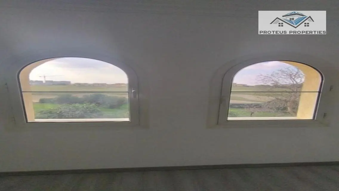 Amazing Opportunity to Buy a Luxurious Apartment in a Prime Location
