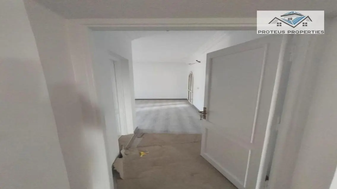Amazing Opportunity to Buy a Luxurious Apartment in a Prime Location