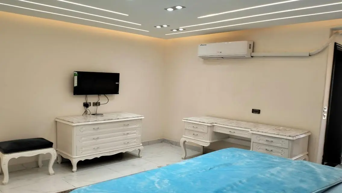 Luxury Apartment for Rent with Ample Space and Modern Amenities