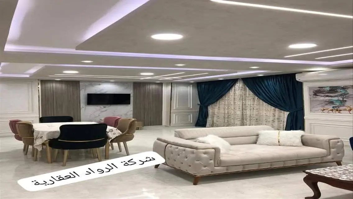شقة فاخرة للإيجار مساحتها 225 متر في موقع مميز