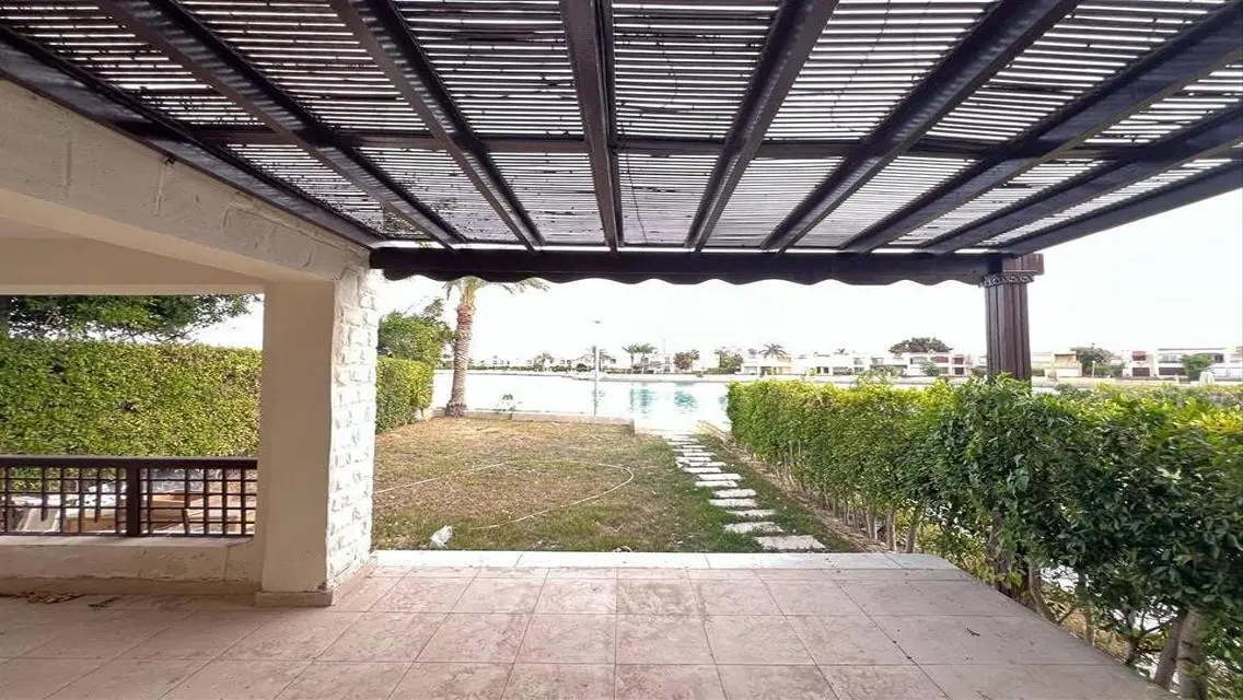 Luxury Villa for Sale in Prime Location
