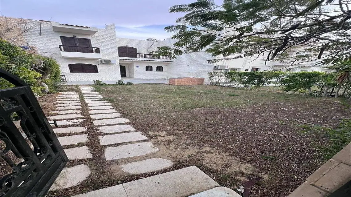 Luxury Villa for Sale in Prime Location
