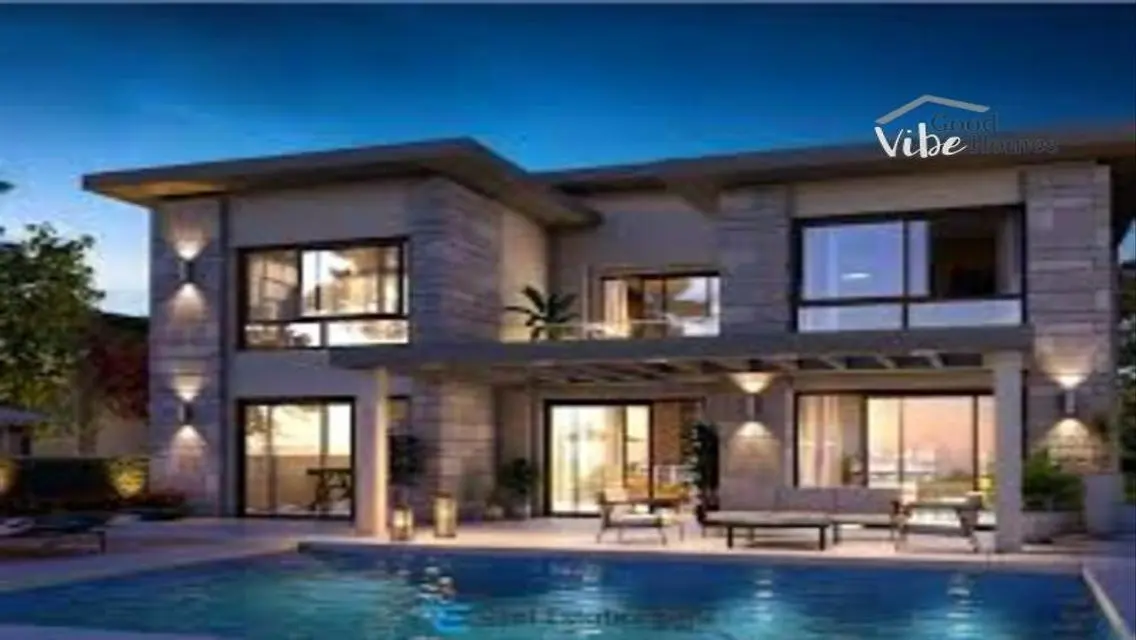 Luxury Villa with Extensive Space and Diverse Amenities