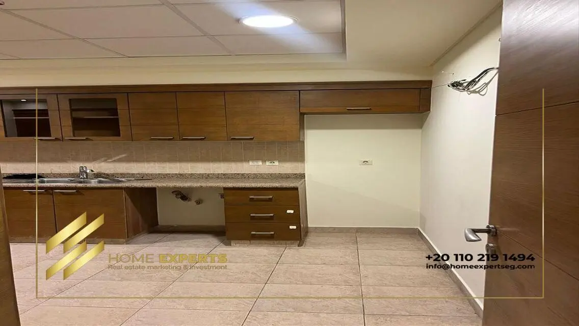 Luxury Apartment for Rent in Prime Location