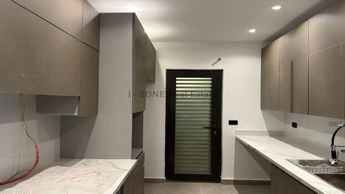 Stunning Lake View Apartment for Sale