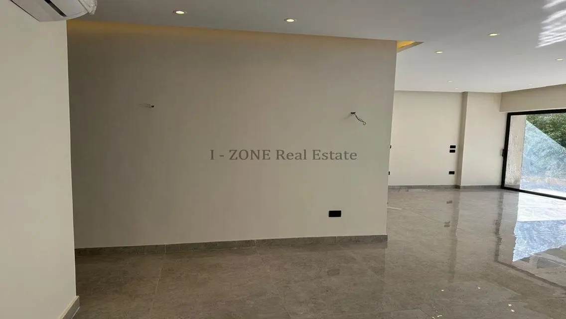 Stunning Lake View Apartment for Sale