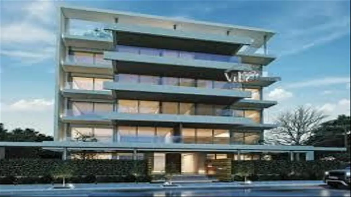 Lake View Apartment - 3 Bedrooms