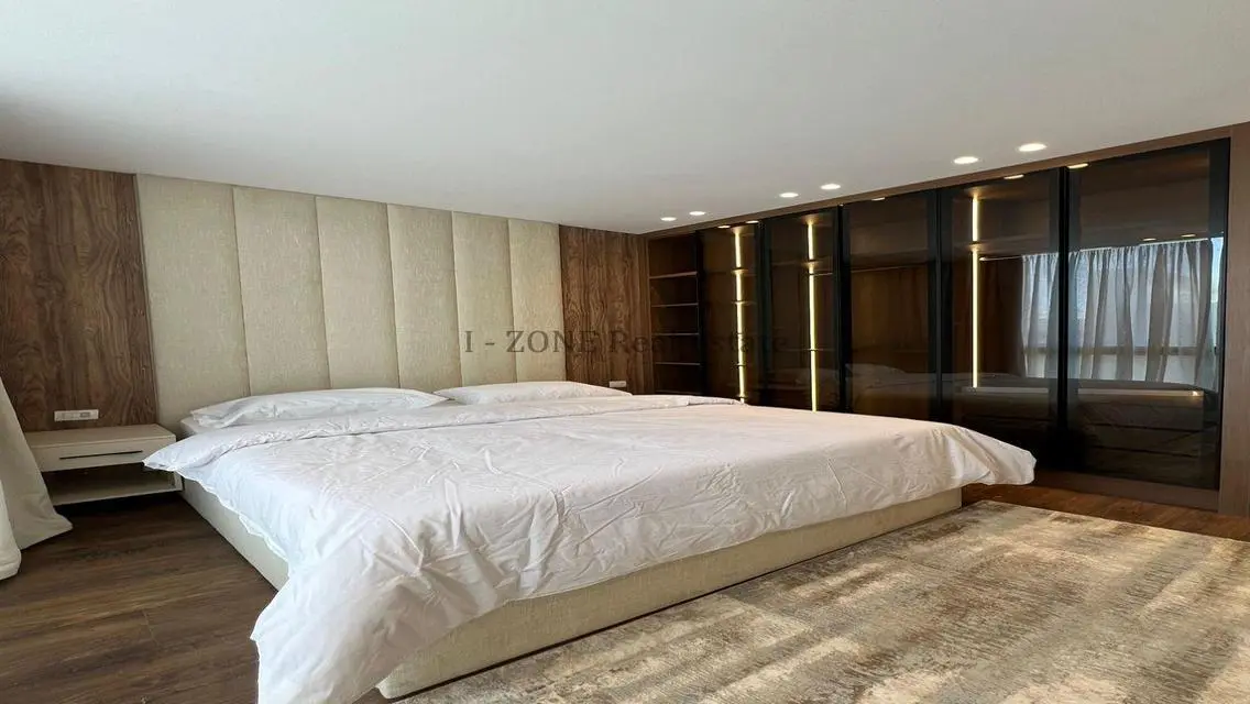 Stunning Apartment in I-Zone