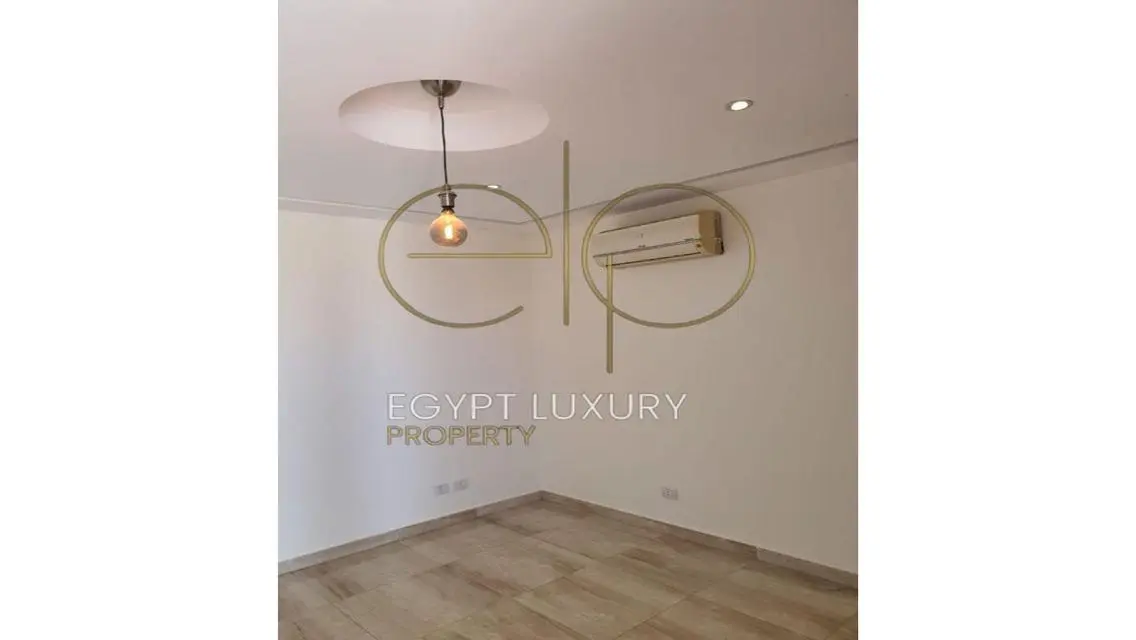شقة سكنية مريحة متعددة الاستخدامات بسعر 18000