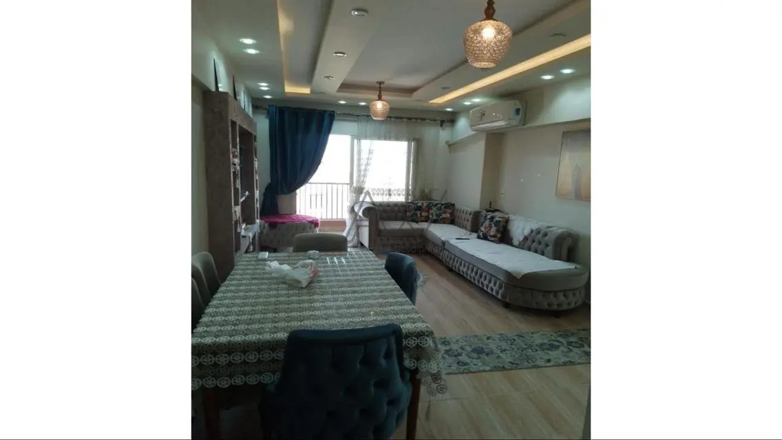 شقة فاخرة 3 غرف نوم للإيجار