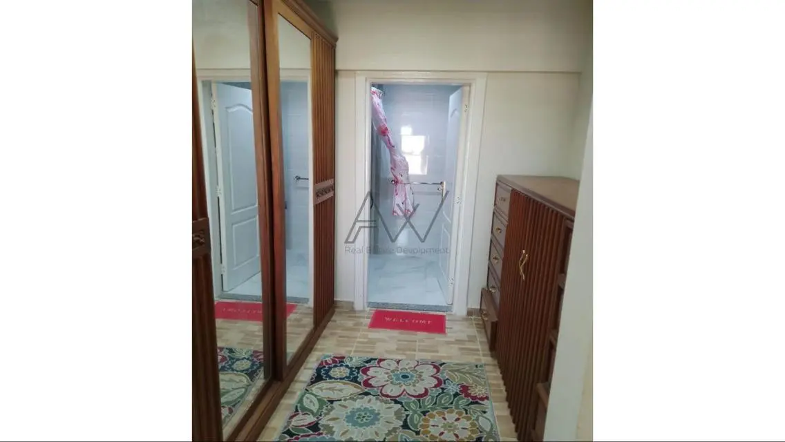 شقة فاخرة 3 غرف نوم للإيجار