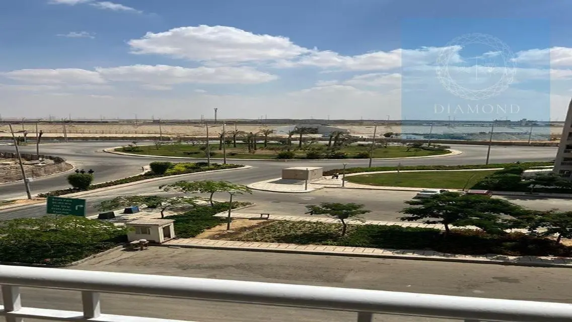 Open-Air Mall East Hub - Craft Zone