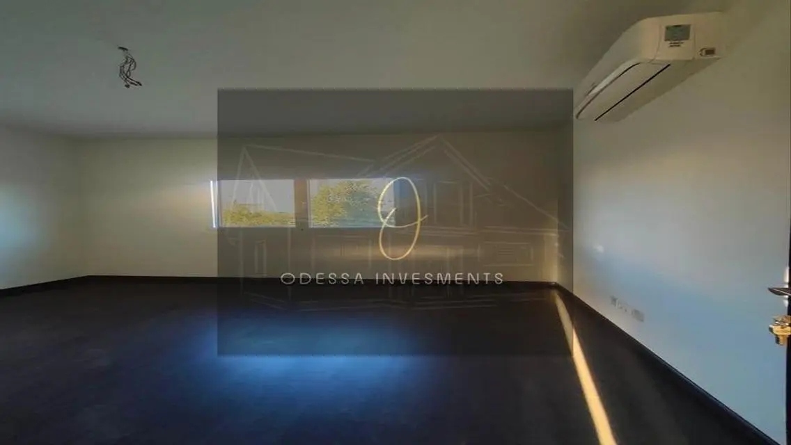 Luxury Apartment with 356 m² Space and Maid's Room