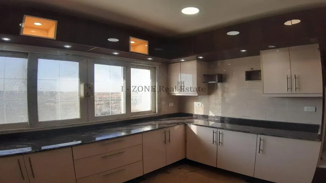 شقة مميزة في منطقة ZONE بسعر مناسب