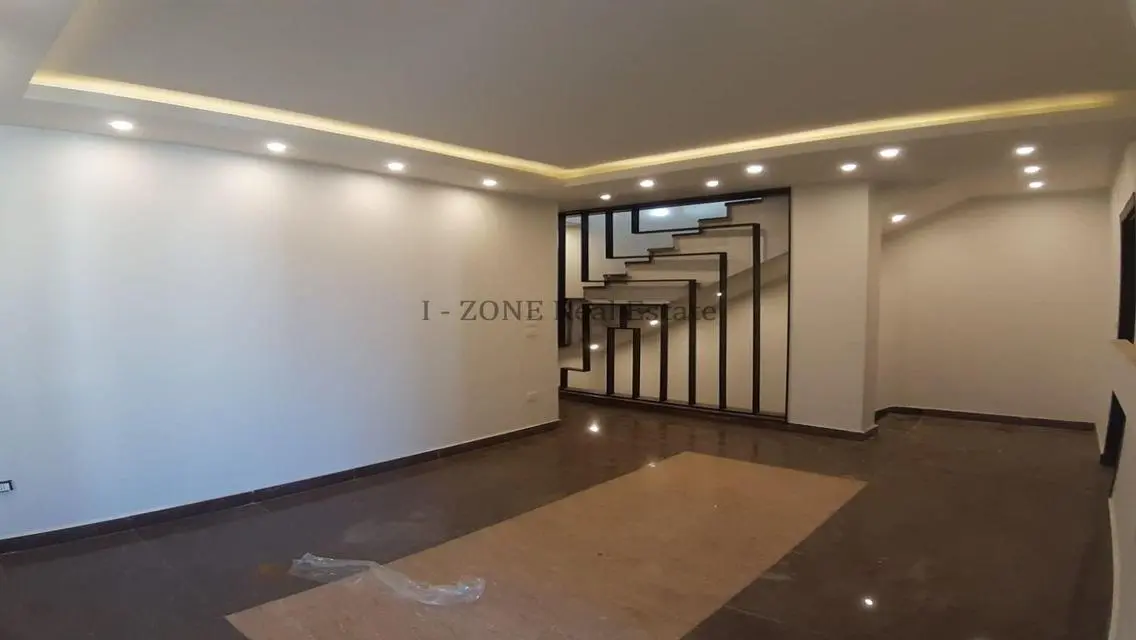 شقة مميزة في منطقة ZONE بسعر مناسب