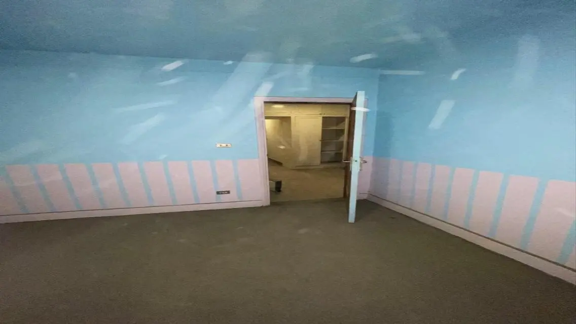 Stunning Apartment for Sale with Spacious Design in Prime Location