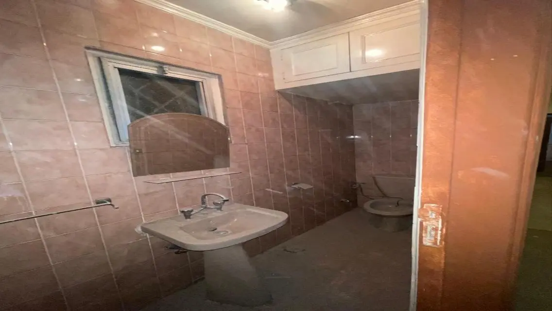 Stunning Apartment for Sale with Spacious Design in Prime Location