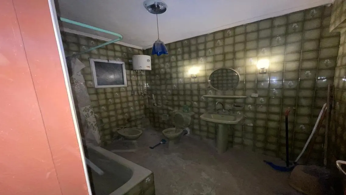 Stunning Apartment for Sale with Spacious Design in Prime Location
