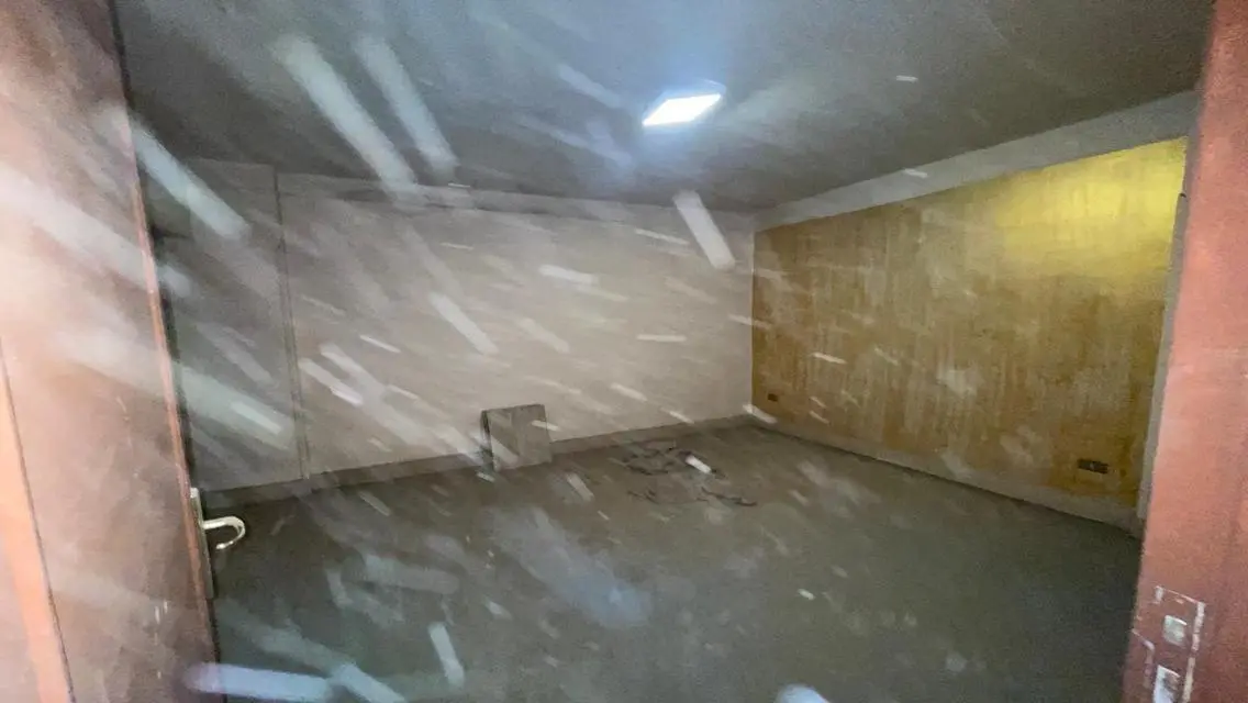 Stunning Apartment for Sale with Spacious Design in Prime Location
