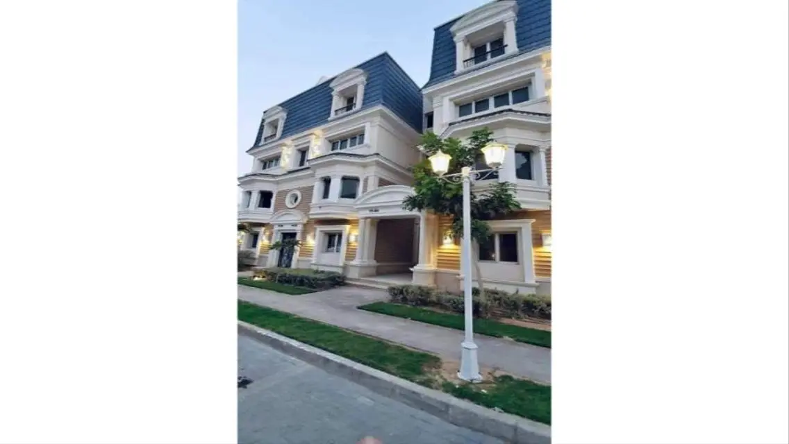 Luxury Apartment 300 Meters from Hyde Park - New Cairo