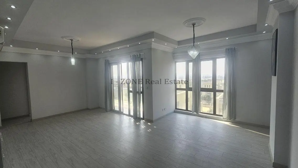 شقق سكاي في آي زون - 1602