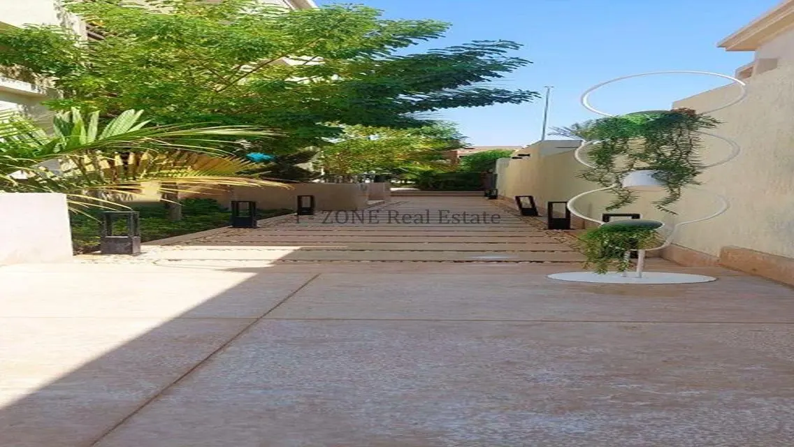 Luxurious 3-Bedroom Apartment in IZONE