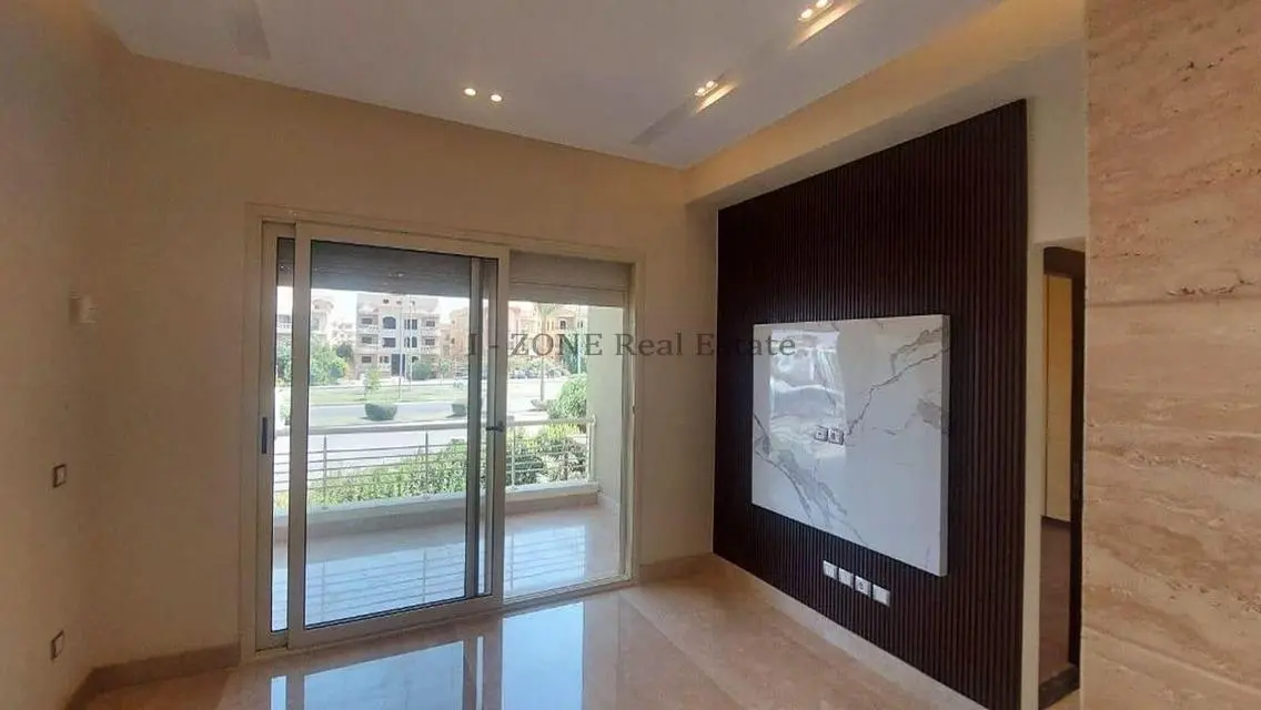 Luxurious 3-Bedroom Apartment in IZONE