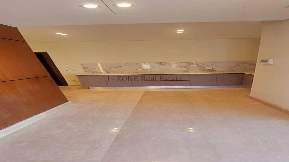 Luxurious 3-Bedroom Apartment in IZONE