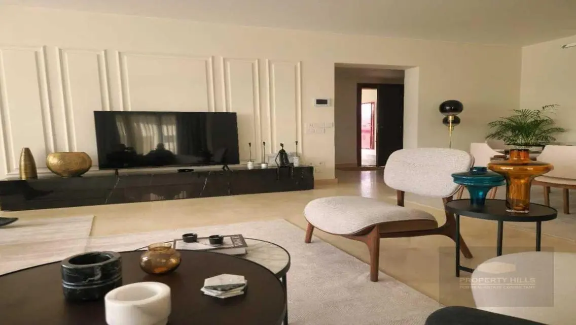 فيلا فاخرة للبيع بمساحة واسعة 5025000 جنيه
